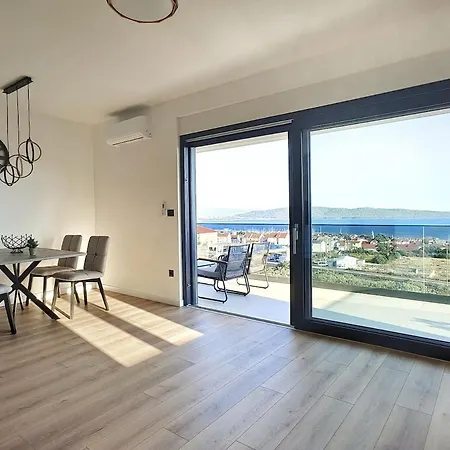 D&m Delux 2 * Kaštela