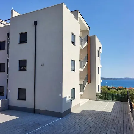 D&m Delux 2 * Kaštela